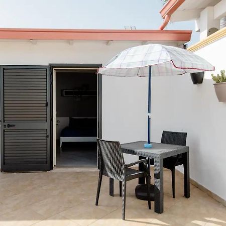 Briciola'S Rooms Porto Cesareo Eksteriør bilde