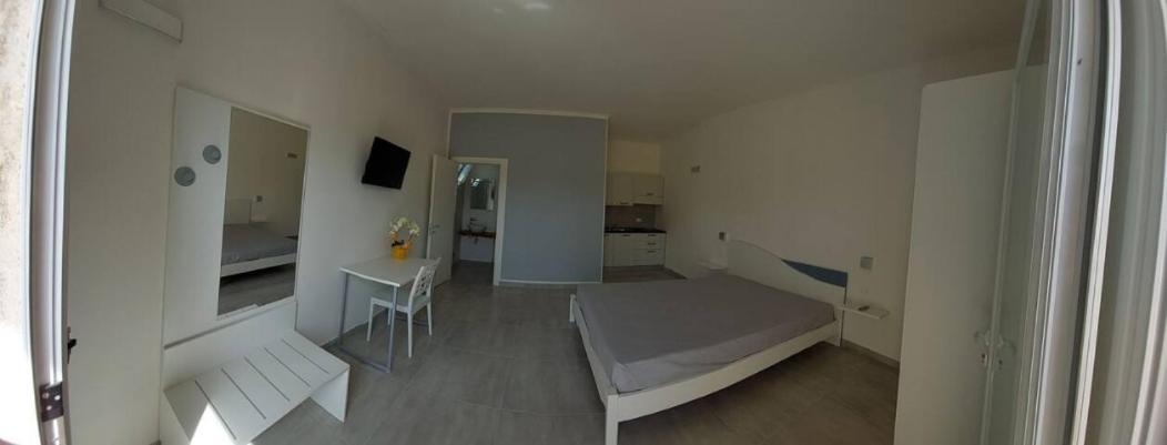 Briciola'S Rooms Porto Cesareo Eksteriør bilde