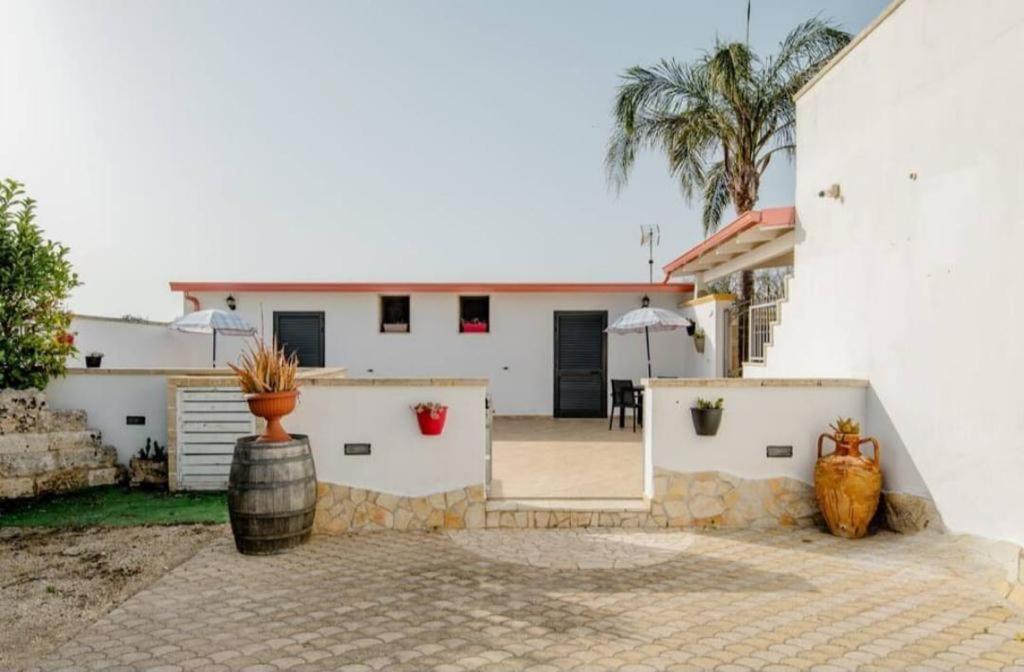 Briciola'S Rooms Porto Cesareo Eksteriør bilde