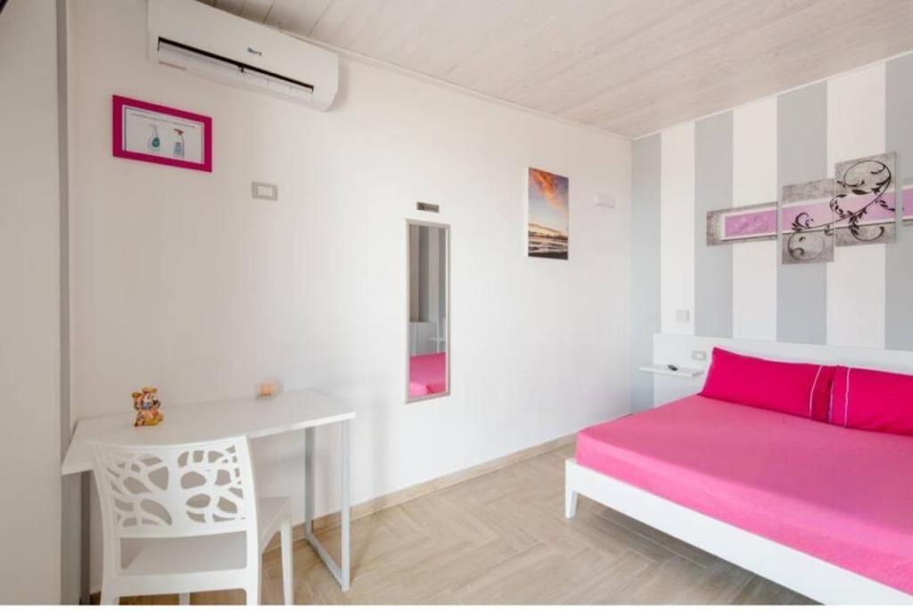 Briciola'S Rooms Porto Cesareo Eksteriør bilde