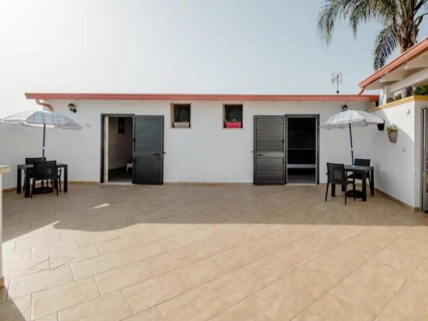 Briciola'S Rooms Porto Cesareo Eksteriør bilde