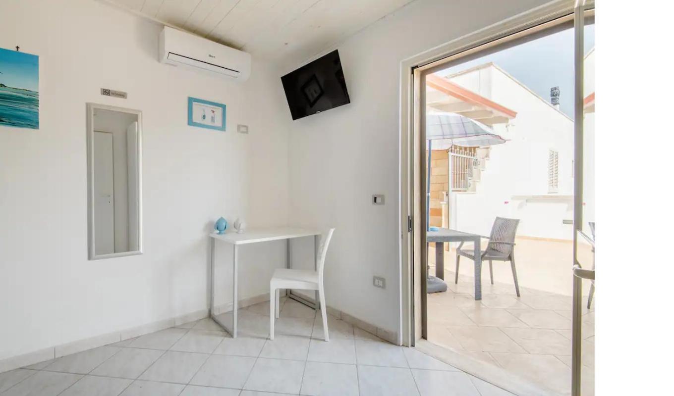 Briciola'S Rooms Porto Cesareo Eksteriør bilde