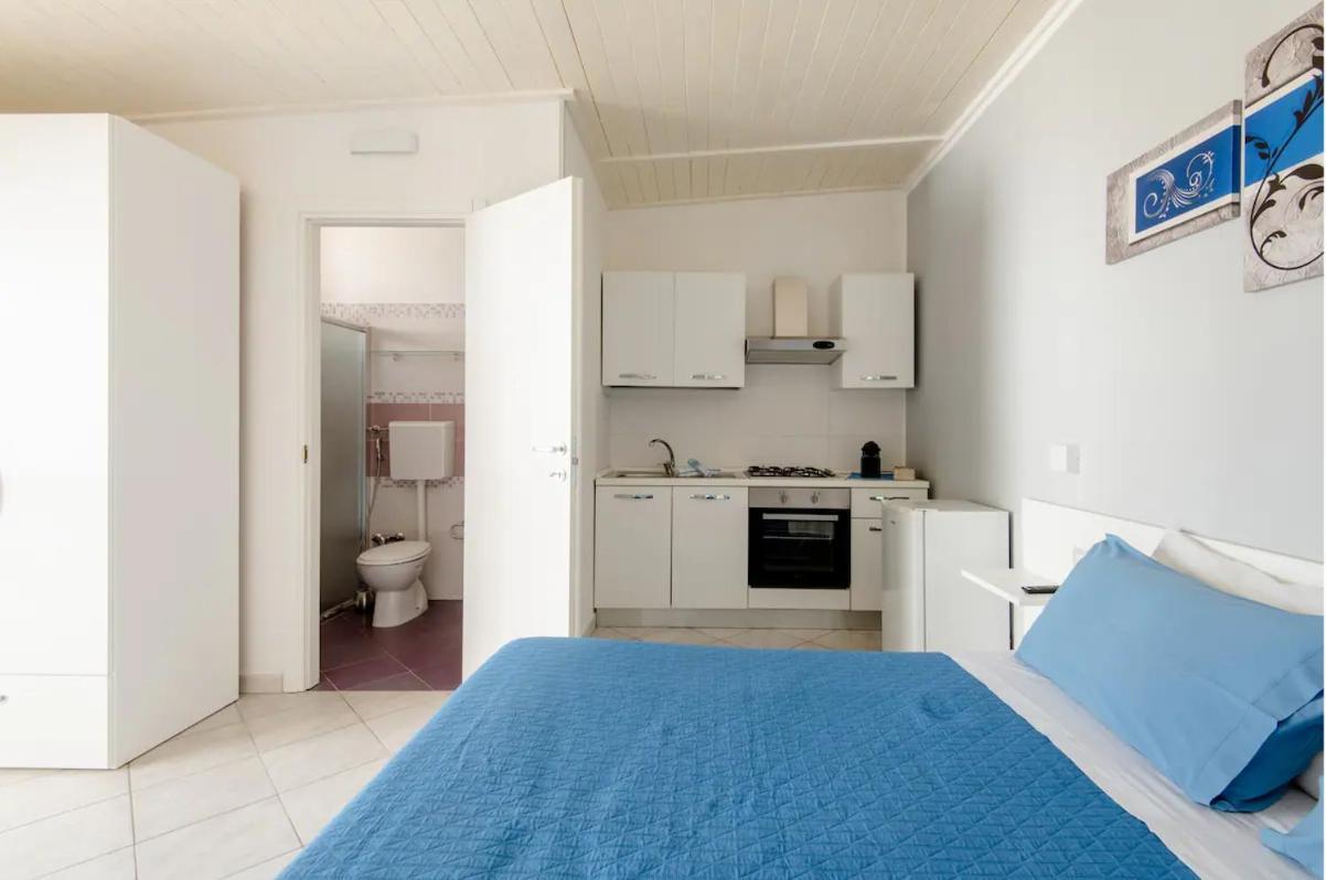 Briciola'S Rooms Porto Cesareo Eksteriør bilde
