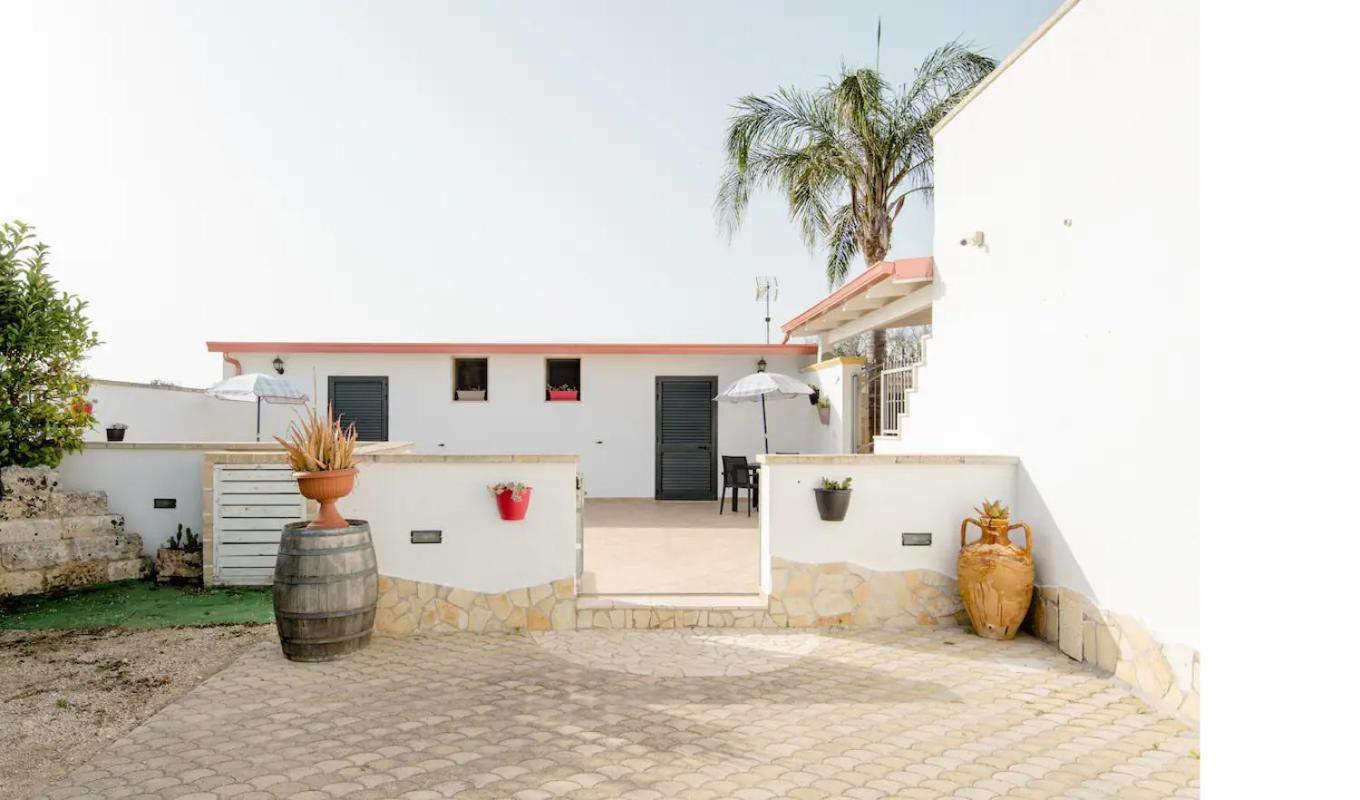 Briciola'S Rooms Porto Cesareo Eksteriør bilde