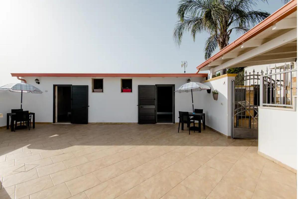 Briciola'S Rooms Porto Cesareo Eksteriør bilde